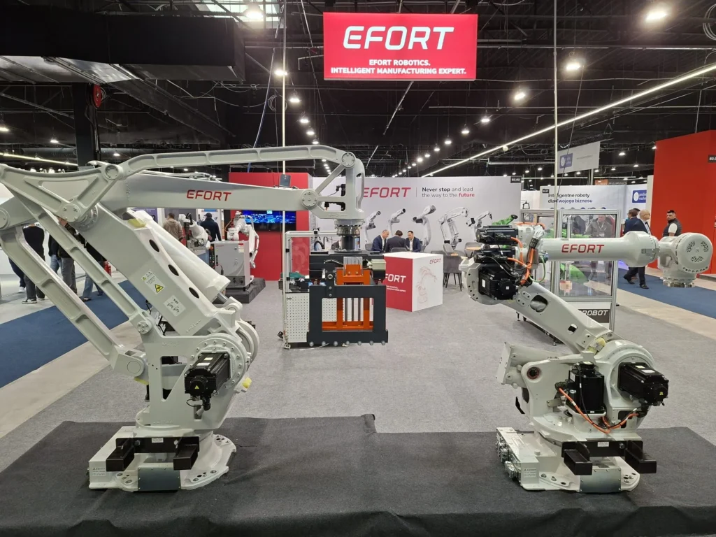 EFORT industrial robots at automation expo