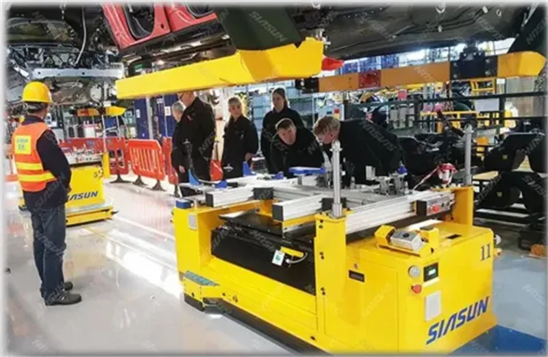Siasun AGV transporting materials in an automotive plant