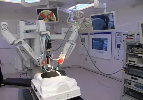 Robotic arm used in surgical procedure