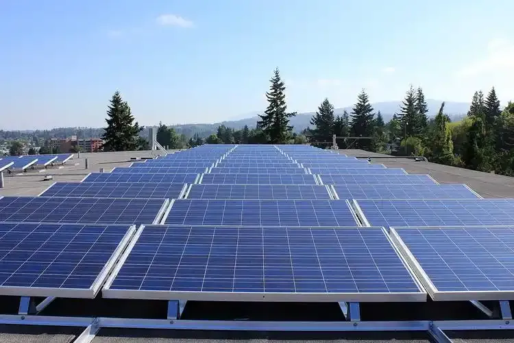 Rooftop solar panels installed on a commercial building