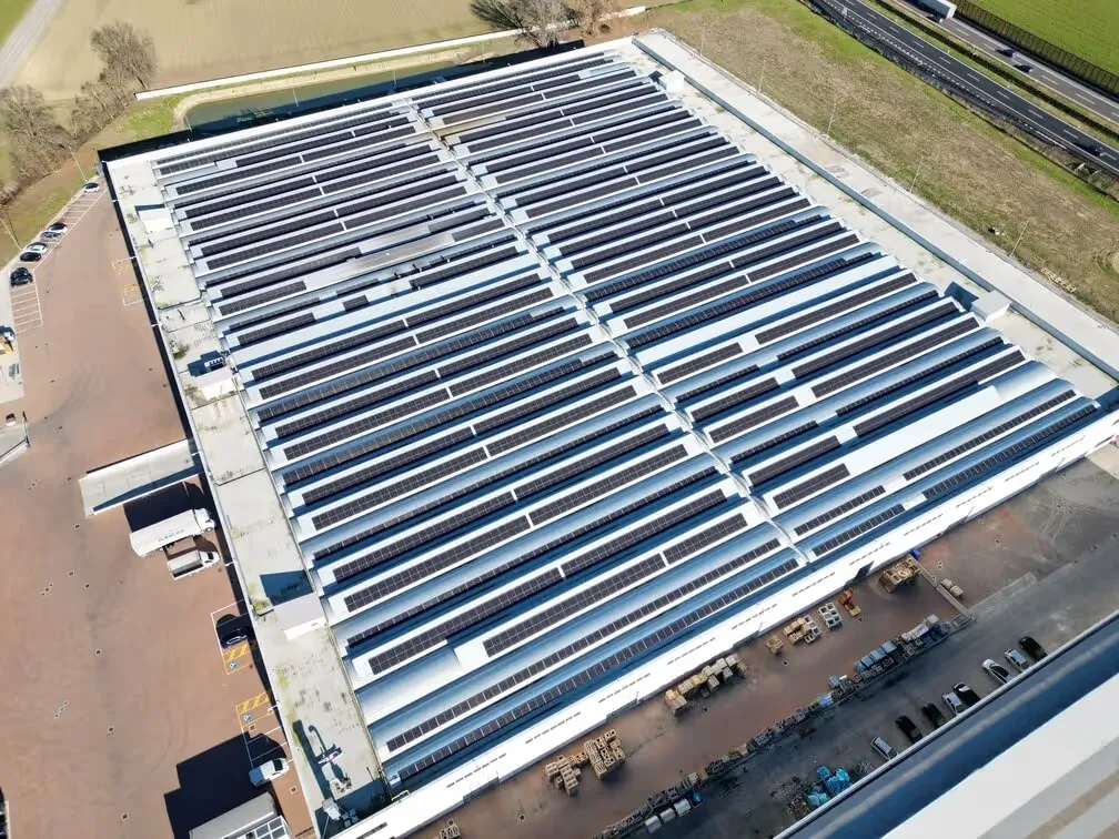 Rooftop solar modules on an industrial building