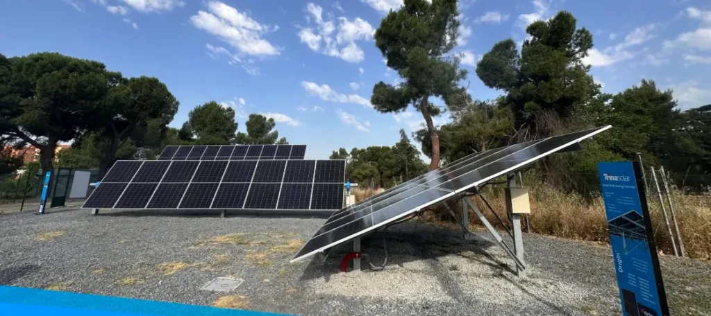 Trina Solar tracker display