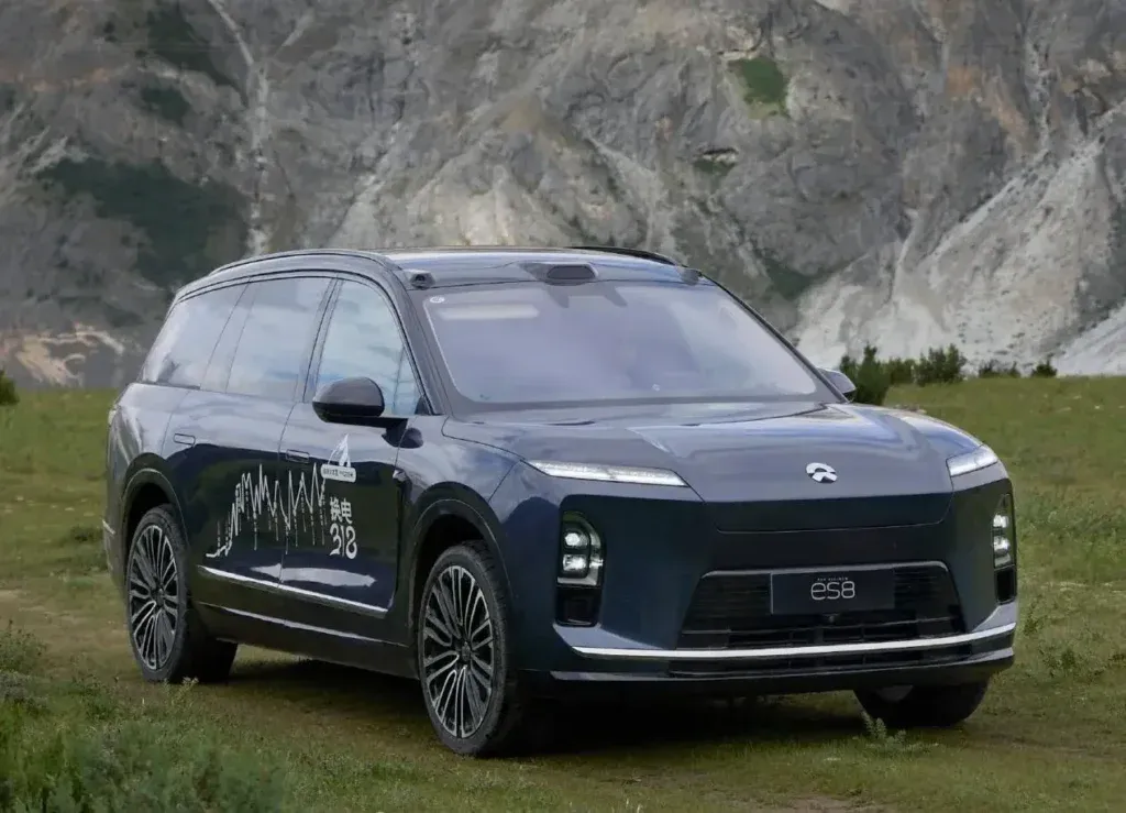 NIO ES8 electric SUV