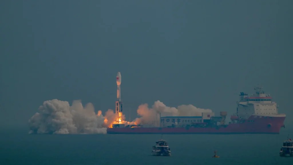 Geely successfully launched aboard a single rocket carrying 12 satellites from waters near Rizhao
