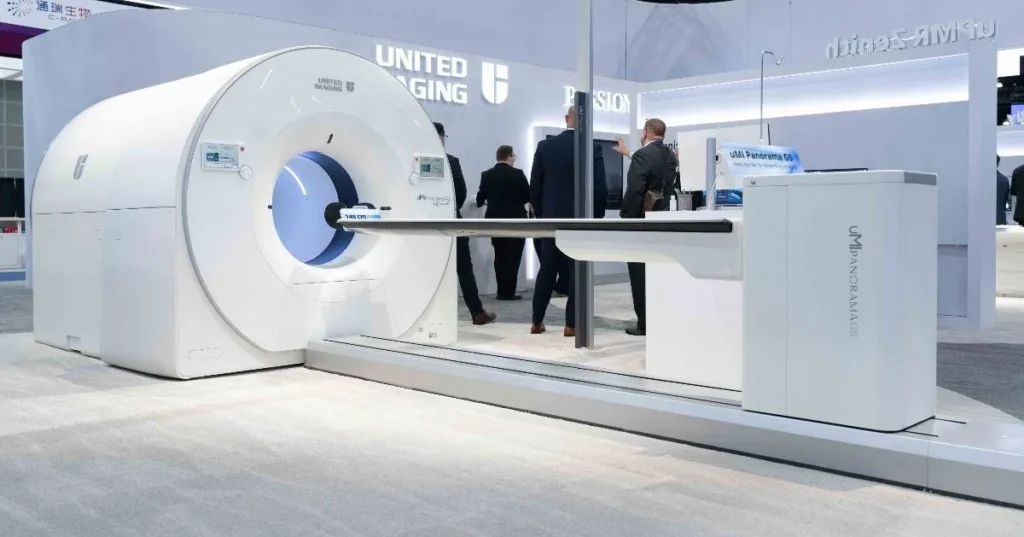 United Imaging uMI Panorama GS scanner